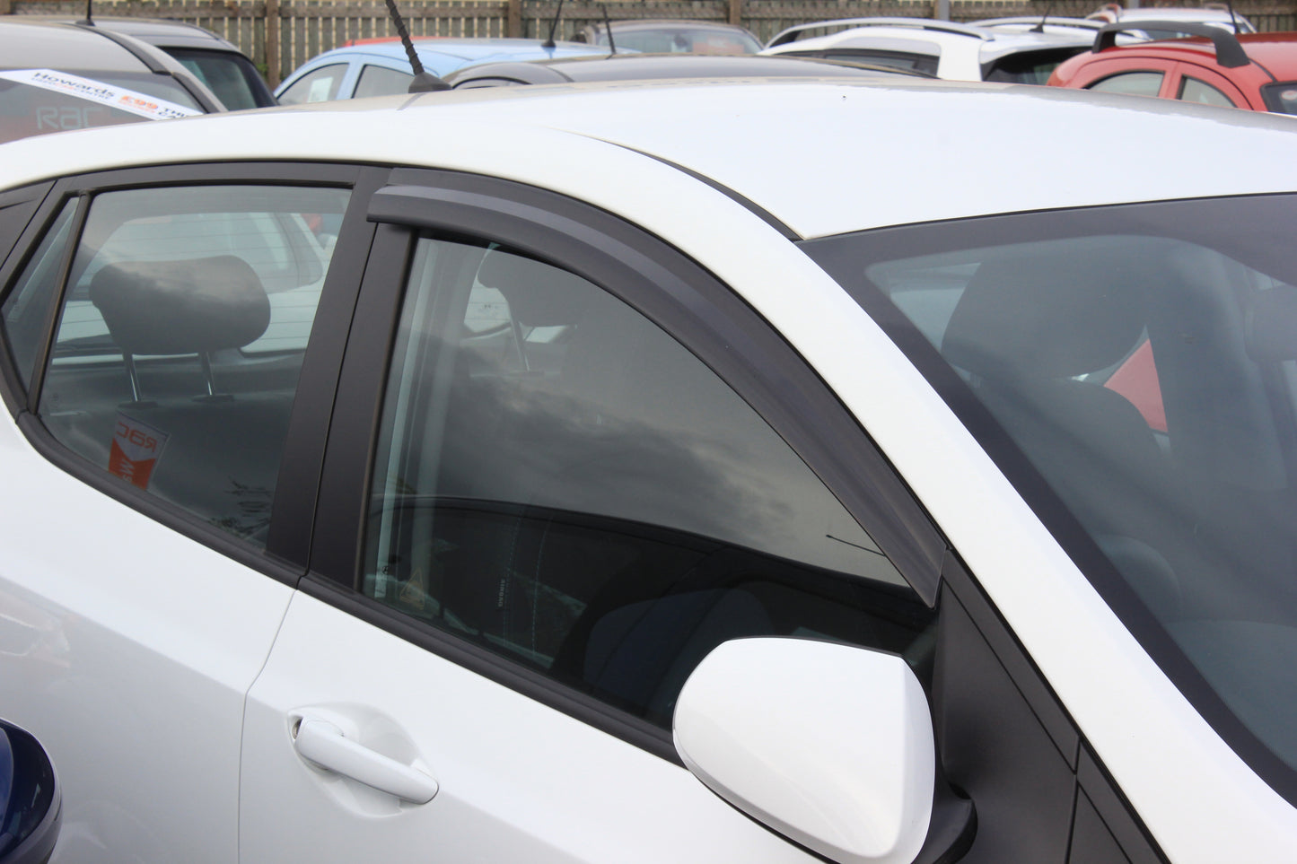 Auto Clover Wind Deflectors Set for Hyundai i10 2014 - 2019 (2 pcs - front only)