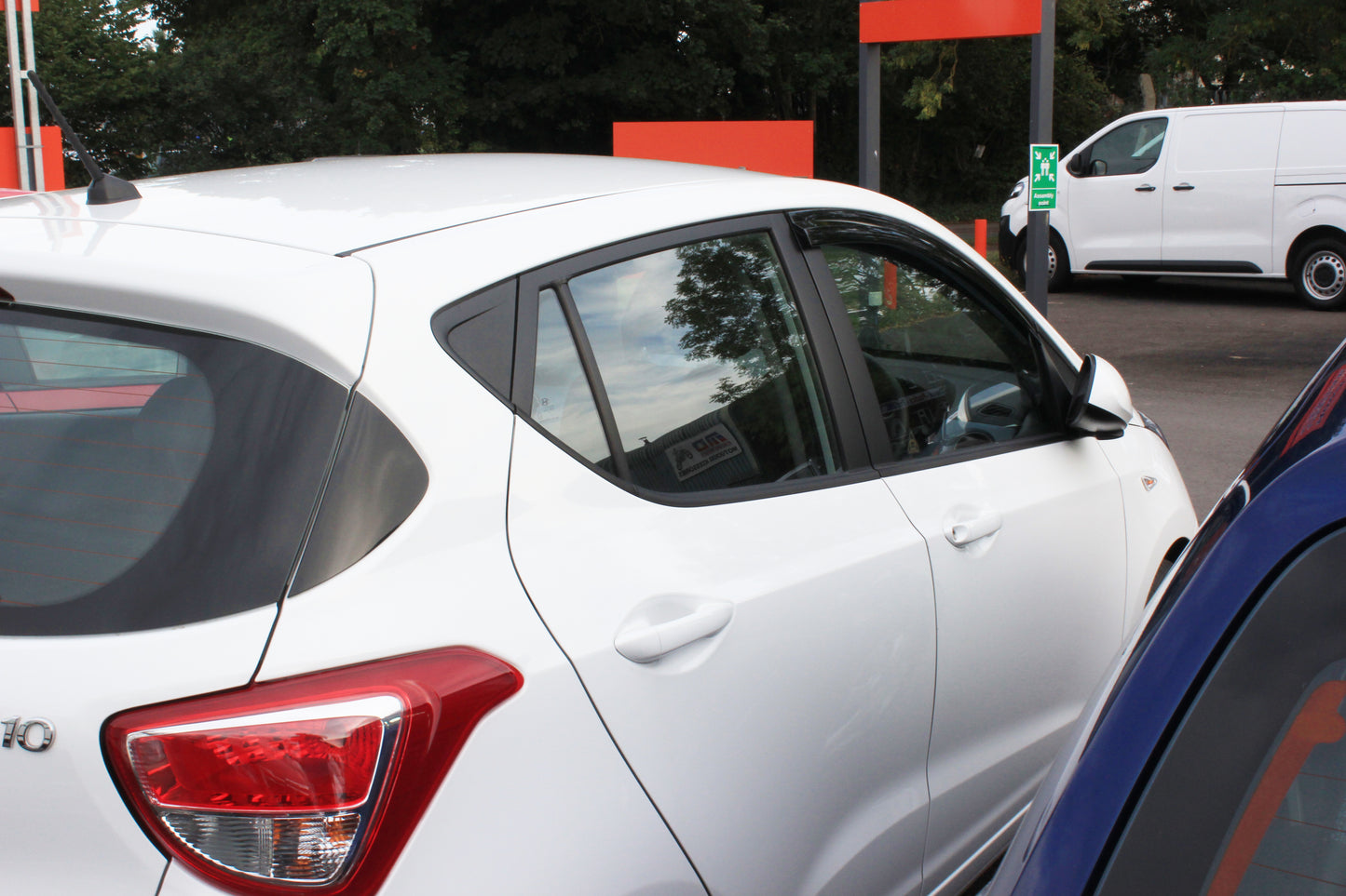 Auto Clover Wind Deflectors Set for Hyundai i10 2014 - 2019 (2 pcs - front only)