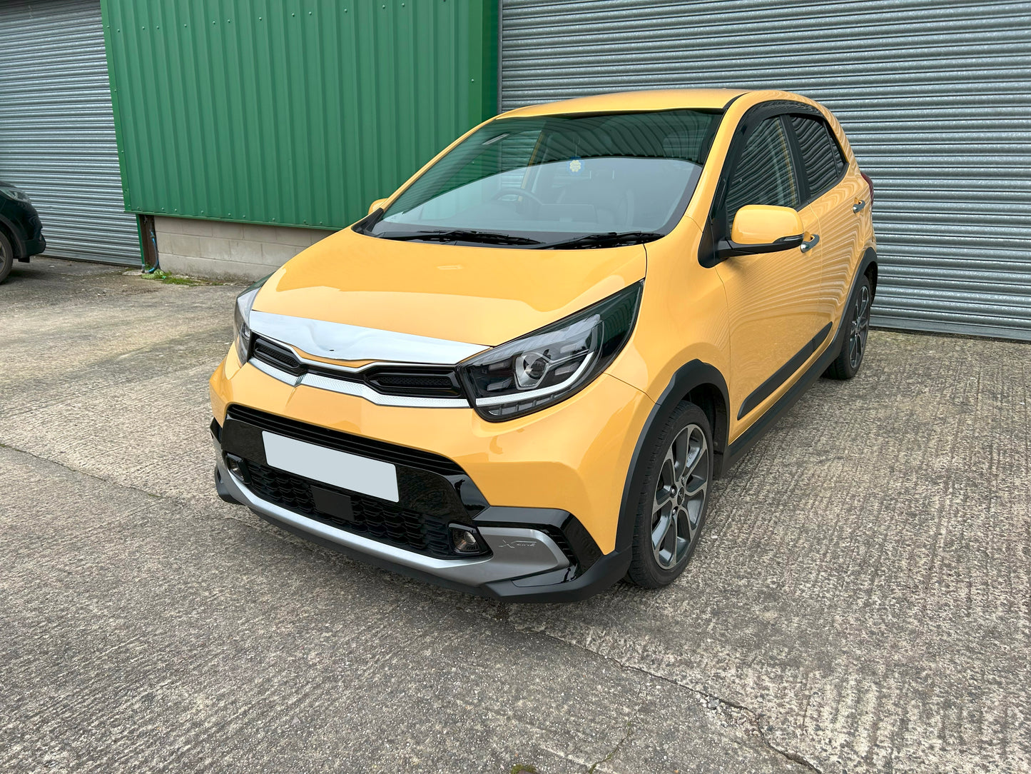 Auto Clover Chrome Bonnet Guard Protector for Kia Picanto 2017+