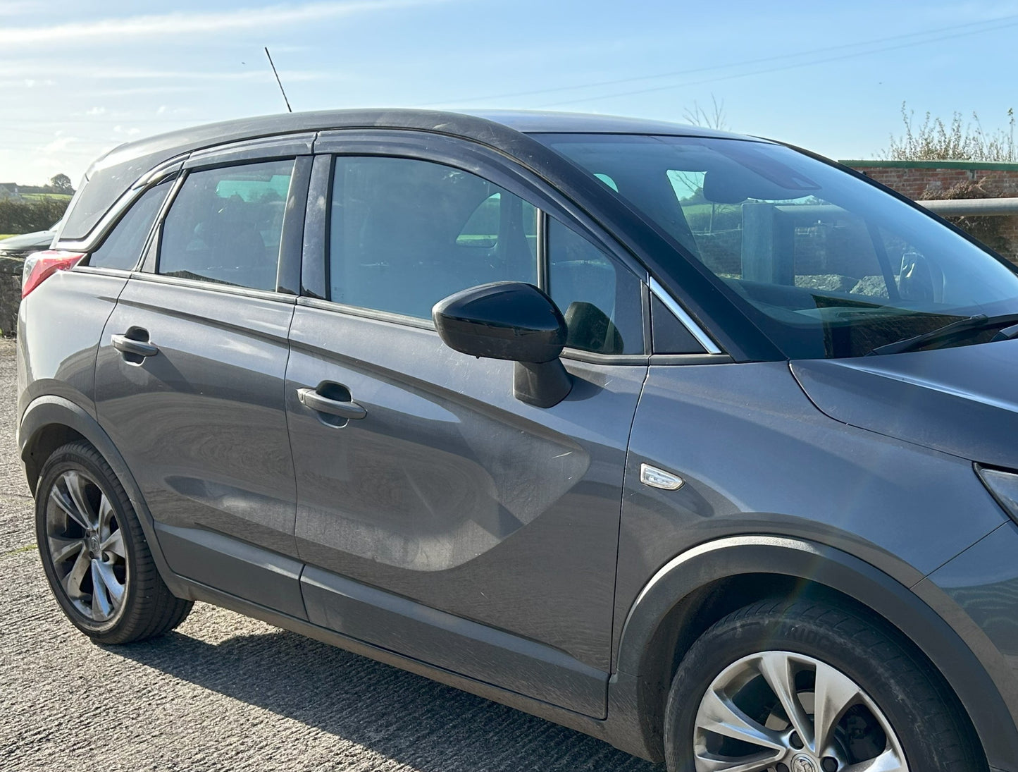 Auto Clover Wind Deflectors Set for Vauxhall Opel Crossland X 2017+ (6 pieces)