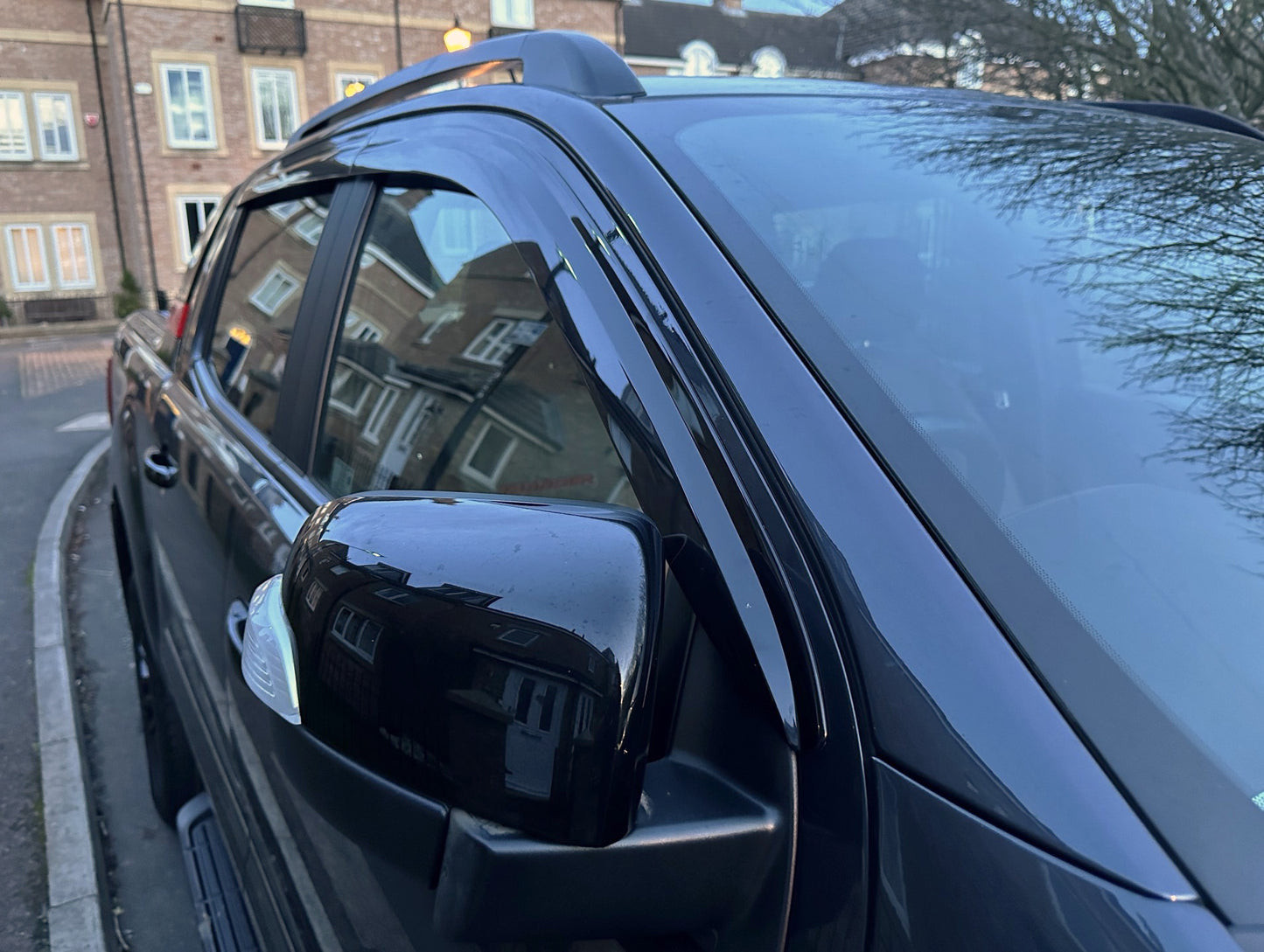 Auto Clover Wind Deflectors Set for Ford Ranger 2012+ (4 pieces)