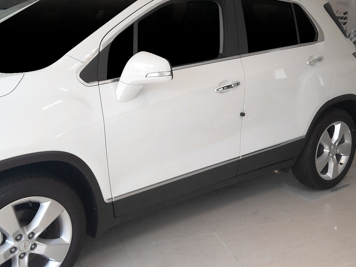 Auto Clover Chrome Side Door Trim Set for Chevrolet Trax 2012 - 2016