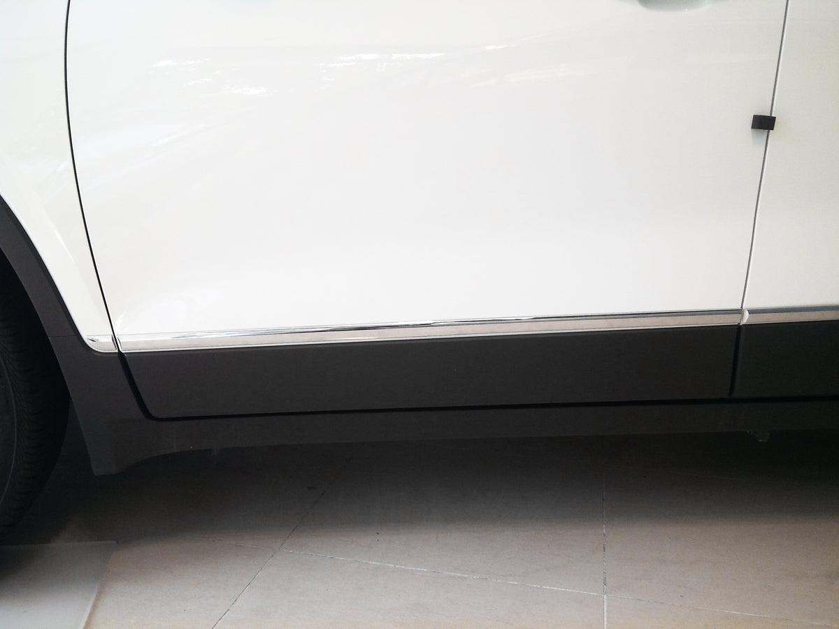 Auto Clover Chrome Side Door Trim Set for Chevrolet Trax 2012 - 2016