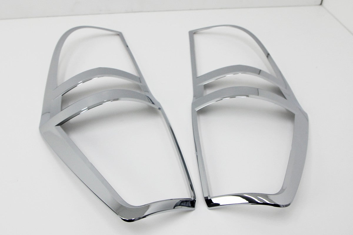 Auto Clover Chrome Tail Light Cover Trim Set for Hyundai i800 2008 - 2017