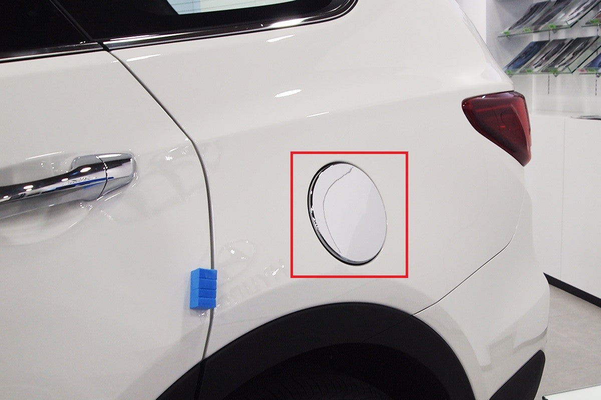 Auto Clover Chrome Fuel Cap Door Cover Trim for Hyundai Santa Fe 2013 - 2018