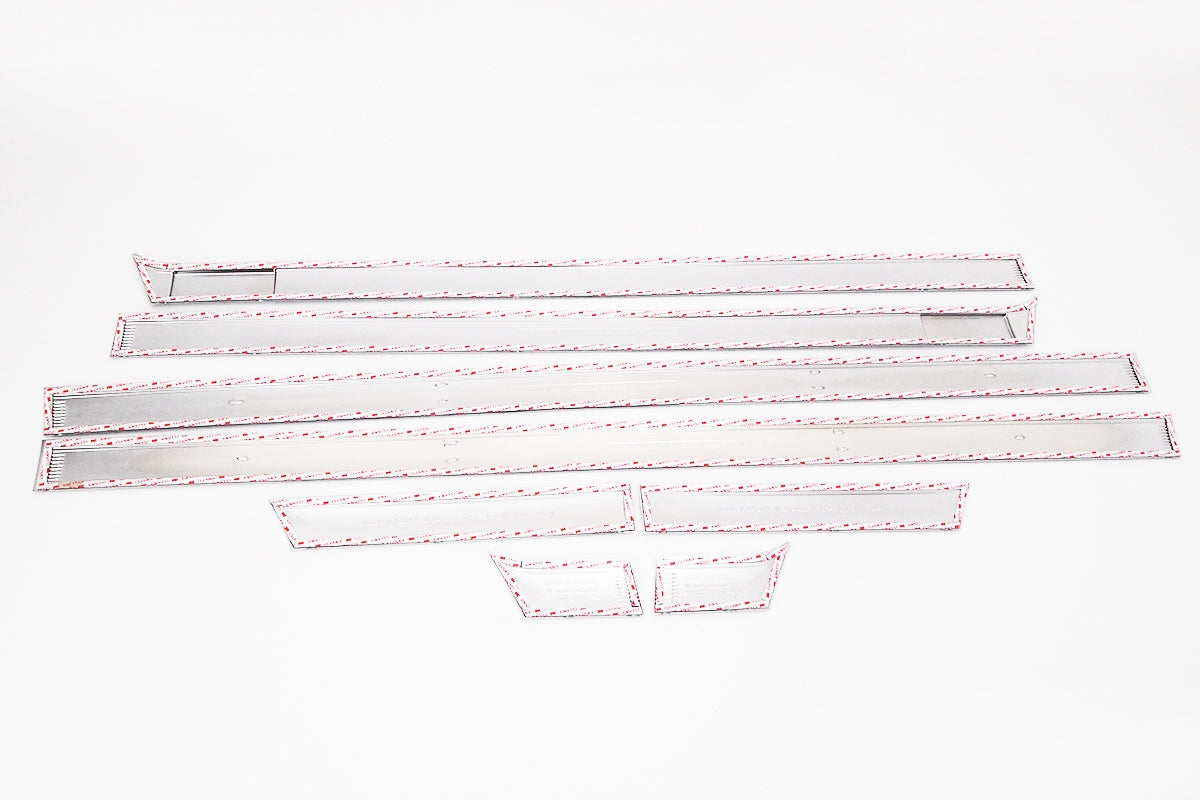 Auto Clover Chrome Side Door Trim Set for Hyundai i800 / iLoad 2008+