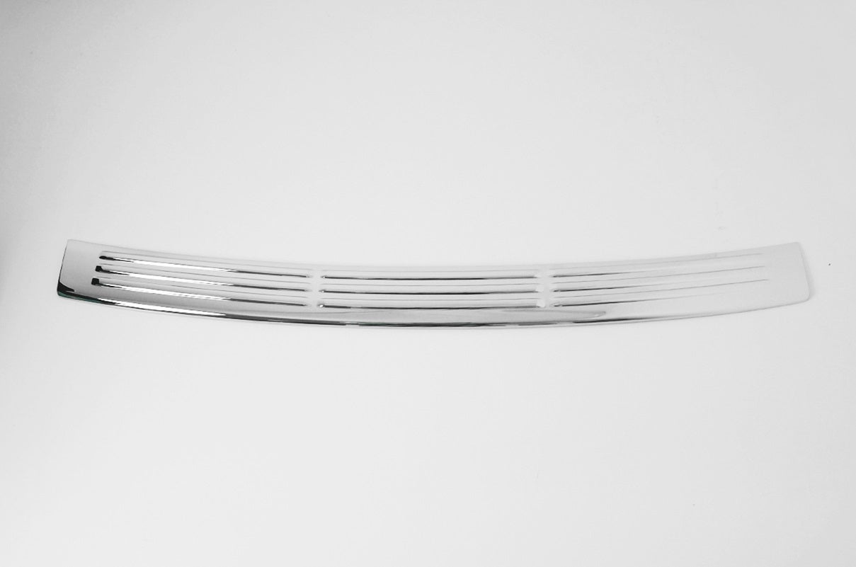 Auto Clover Chrome Rear Bumper Boot Protector for Hyundai Santa Fe 2001 - 2004