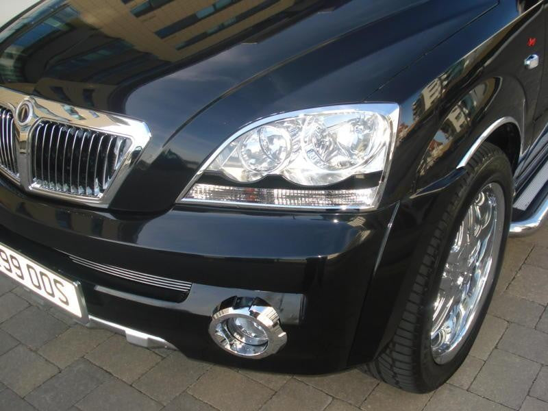 Auto Clover Chrome Headlight Surround Trim Set for Kia Sorento 2003 - 2006