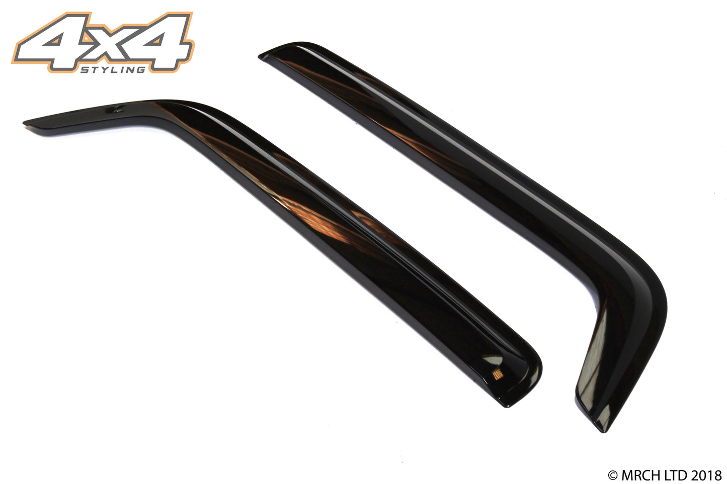 Auto Clover Wind Deflectors Set for Mitsubishi Fuso Canter 2005+ (2 pieces)