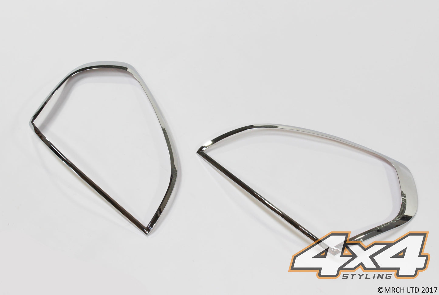 Auto Clover Chrome Head Light Trim Surround Set for Hyundai Tucson 2004 - 2010