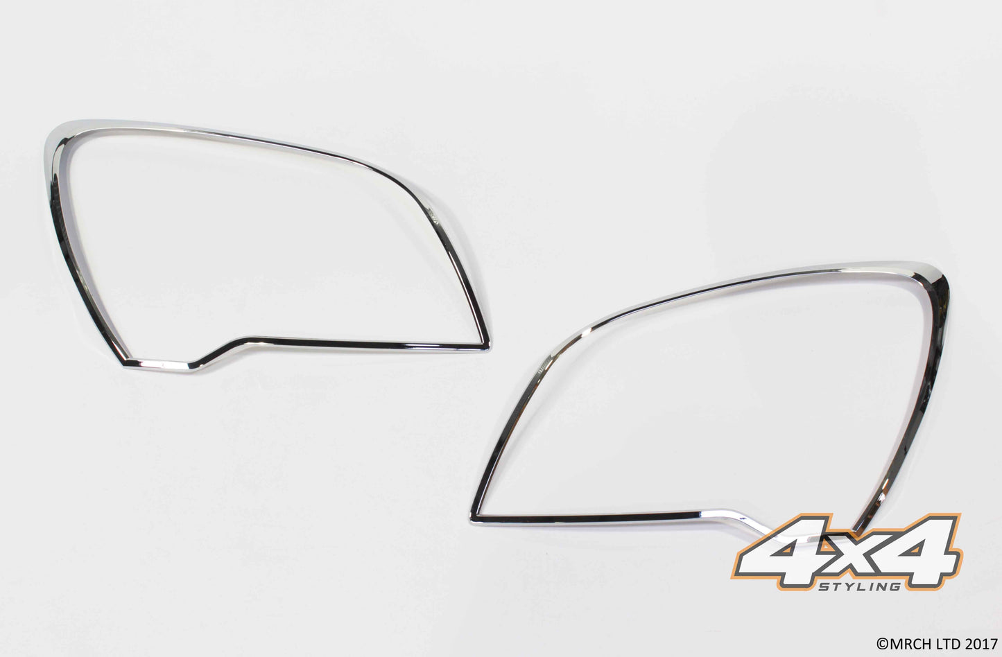 Auto Clover Chrome Headlight Surround Trim Set for Kia Sportage 2009 - 2010
