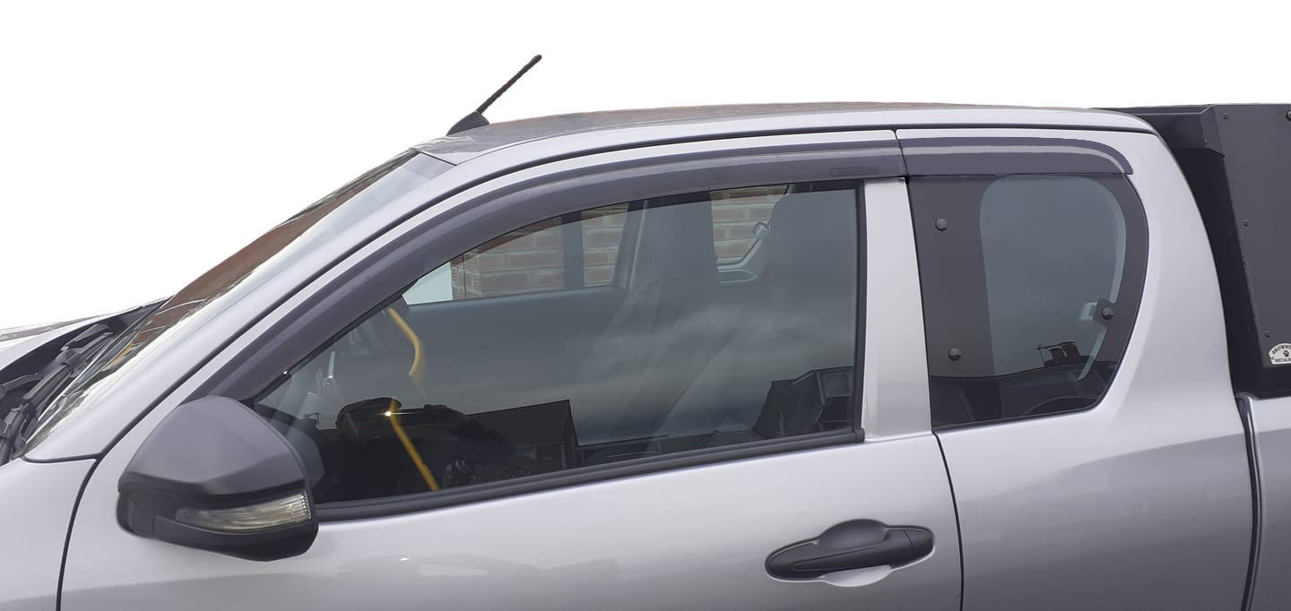 Auto Clover Wind Deflectors for Toyota Hilux 2016+ Extra / Single Cab (4 pieces)