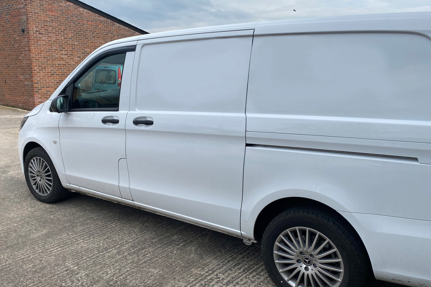 Auto Clover Wind Deflectors Set for Mercedes Vito 2014+ (2 pieces)