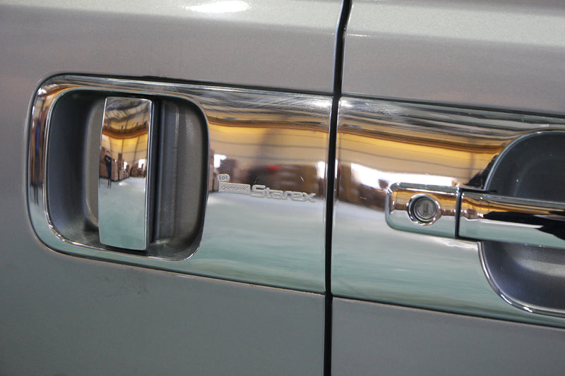 Auto Clover Chrome Door Handle Trim Cover Set for the Hyundai i800 2008+